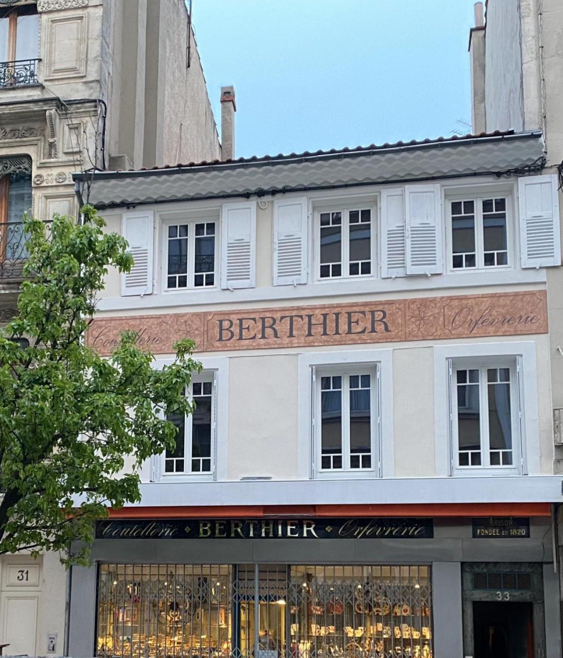 Le « Victor Hugo » Valence Centre Daire Dış mekan fotoğraf
